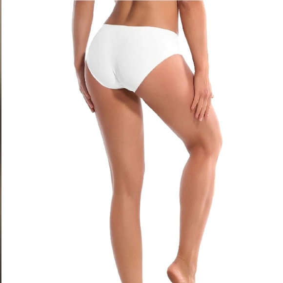 Invisible bikini - Picture 5 of 8